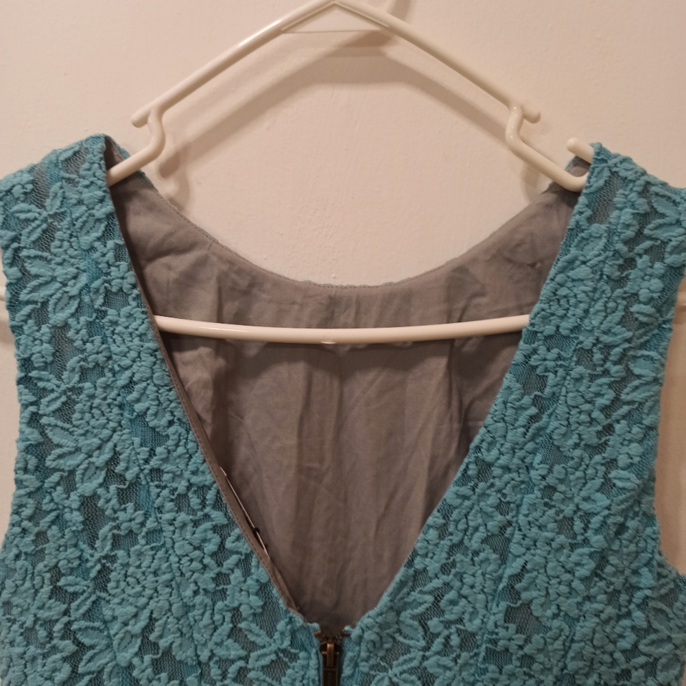 Darling Dress Aqua Lace Blue Floral small Back Zip Up - Picture 6 of 16